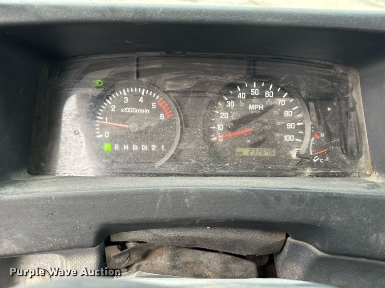 image for item DW1803 2009 GMC W4500 flatbed truck