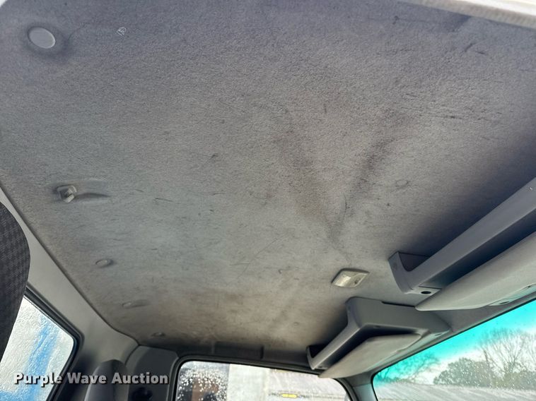 image for item DW1803 2009 GMC W4500 flatbed truck