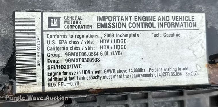 image for item DW1803 2009 GMC W4500 flatbed truck