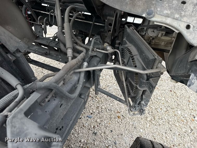 image for item DW1803 2009 GMC W4500 flatbed truck