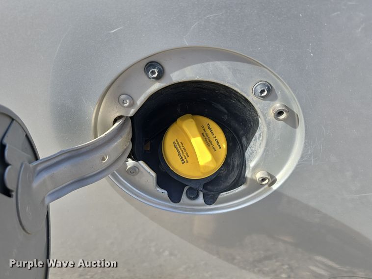 image for item DW3095 2011 GMC Sierra 1500 Ext. Cab pickup truck