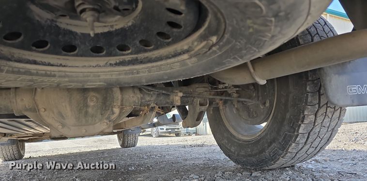 image for item DW3095 2011 GMC Sierra 1500 Ext. Cab pickup truck