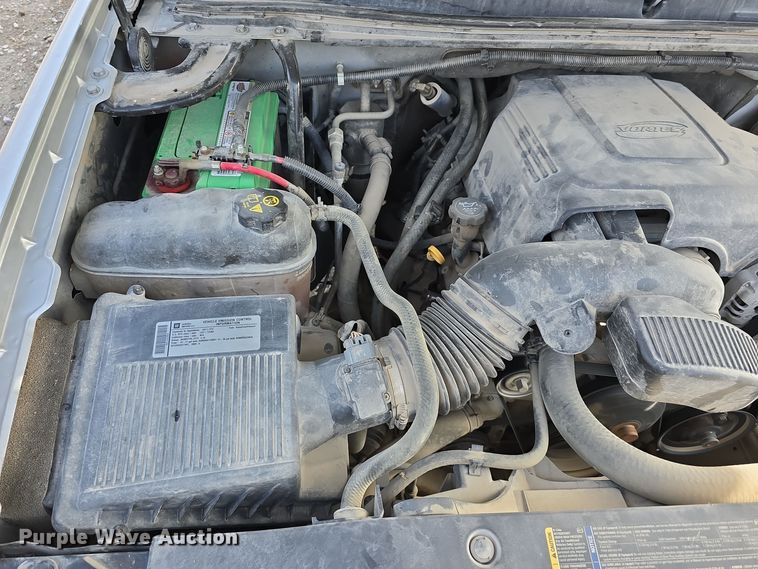 image for item DW3095 2011 GMC Sierra 1500 Ext. Cab pickup truck