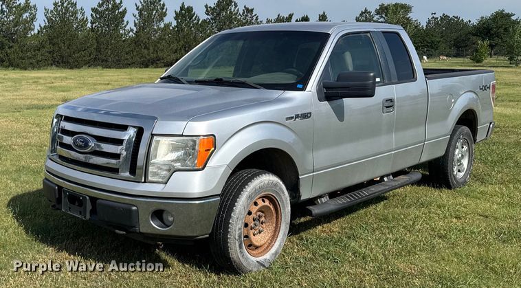 image for item DX3830 2010 Ford F150 SuperCab pickup truck