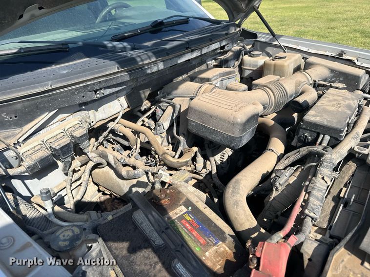 image for item DX3830 2010 Ford F150 SuperCab pickup truck