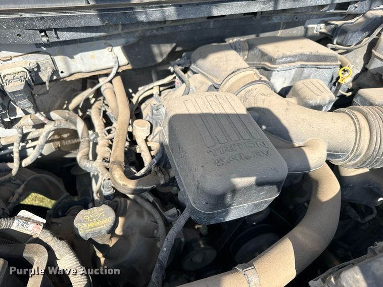 image for item DX3830 2010 Ford F150 SuperCab pickup truck