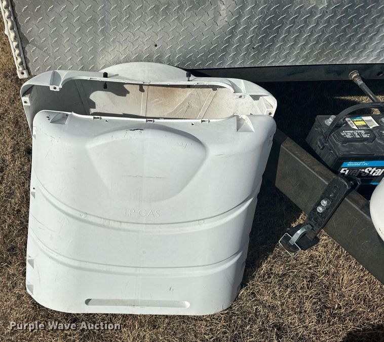 image for item DX3835 2007 Palomino 30FQSS camper