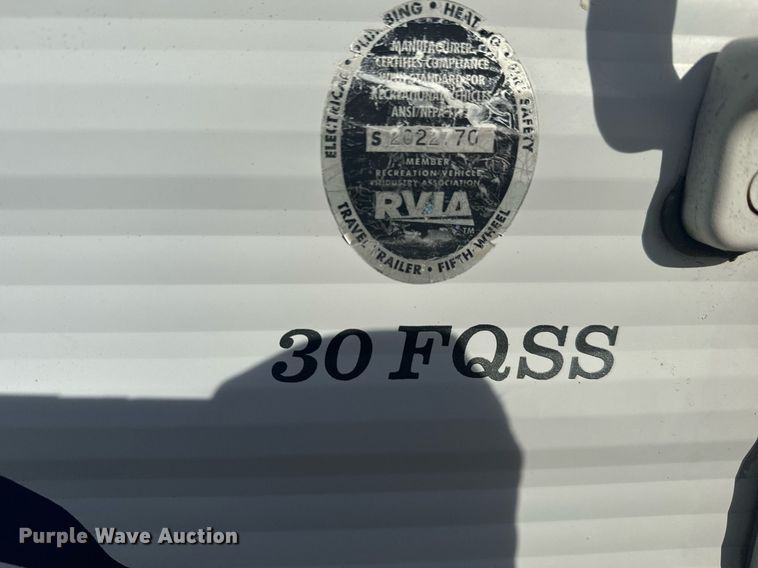 image for item DX3835 2007 Palomino 30FQSS camper