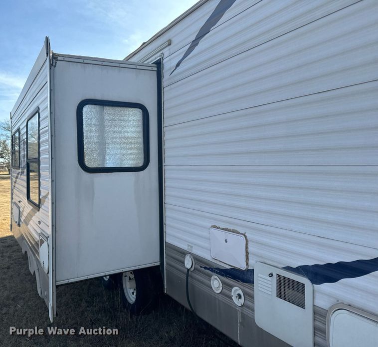 image for item DX3835 2007 Palomino 30FQSS camper