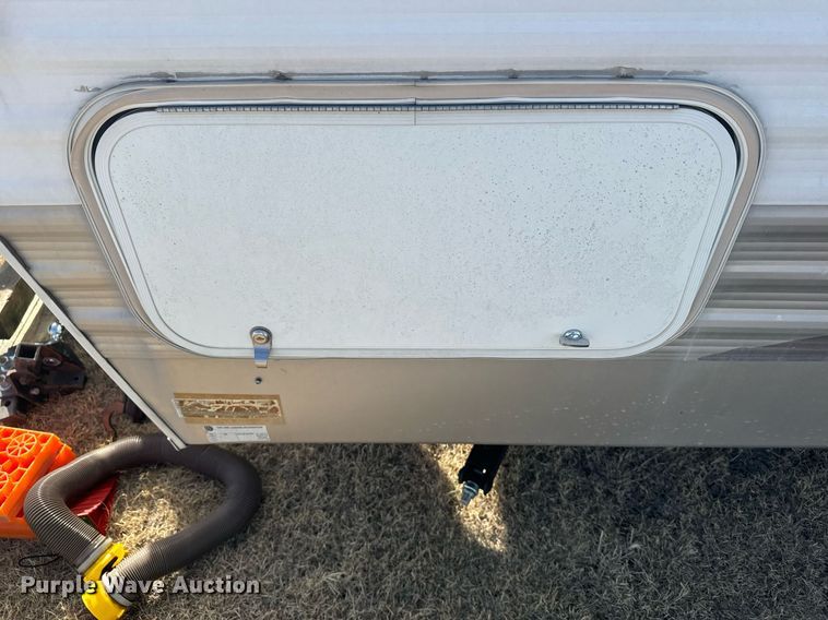 image for item DX3835 2007 Palomino 30FQSS camper