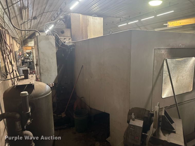 image for item DX3915 Milltronics RH33XP CNC mill