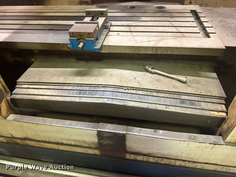 image for item DX3915 Milltronics RH33XP CNC mill