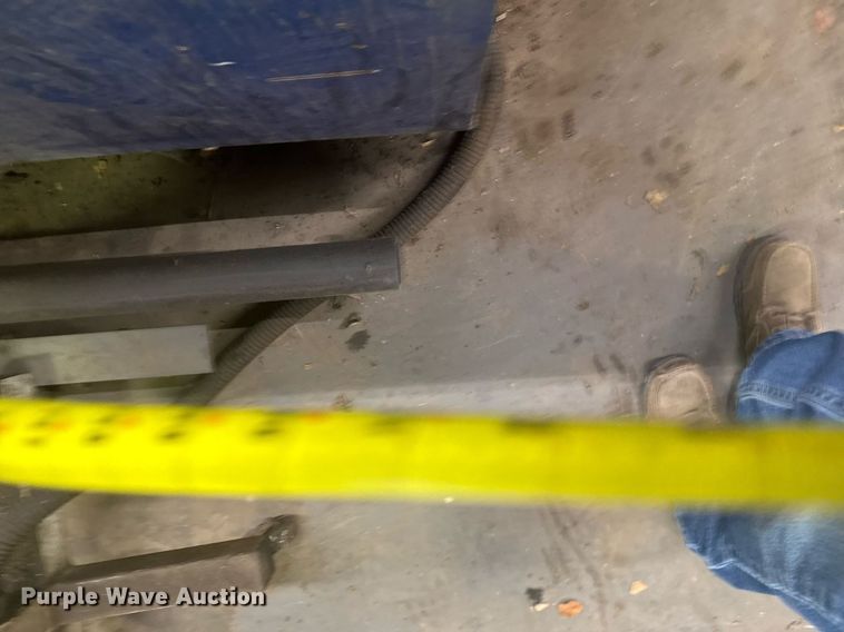 image for item DX3915 Milltronics RH33XP CNC mill