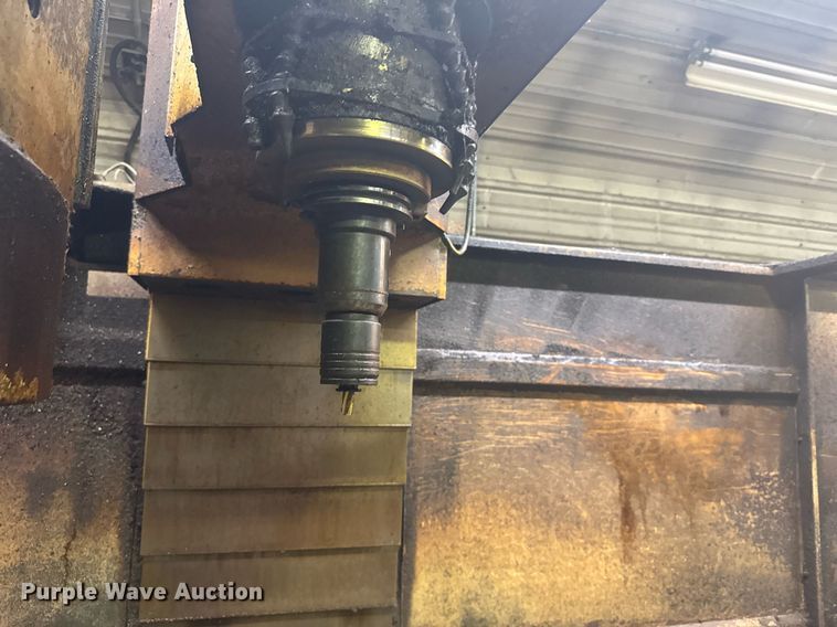 image for item DX3915 Milltronics RH33XP CNC mill