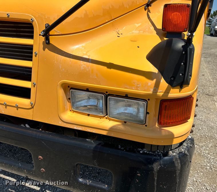 image for item EG1664 2005 Blue Bird Vision school bus