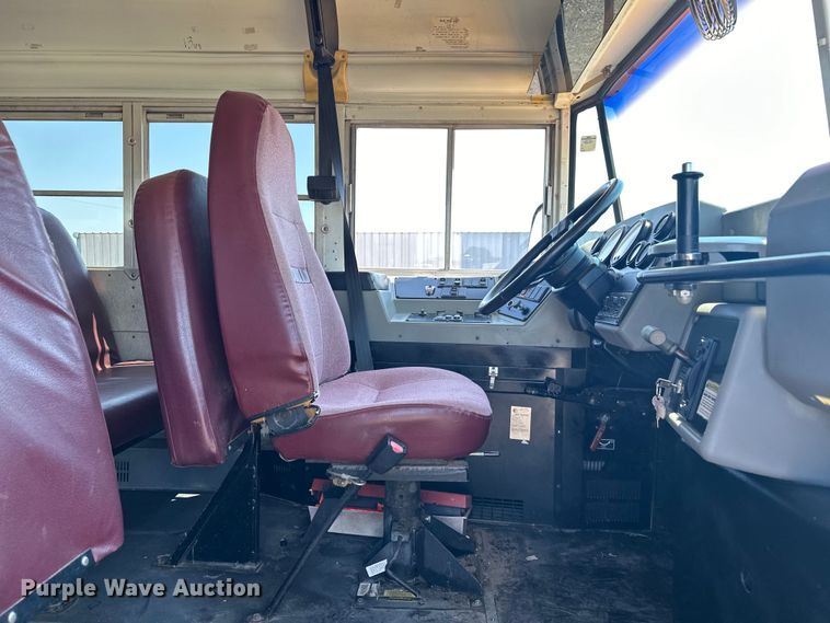 image for item EG1664 2005 Blue Bird Vision school bus