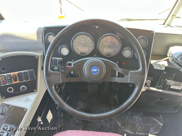 image for item EG1664 2005 Blue Bird Vision school bus