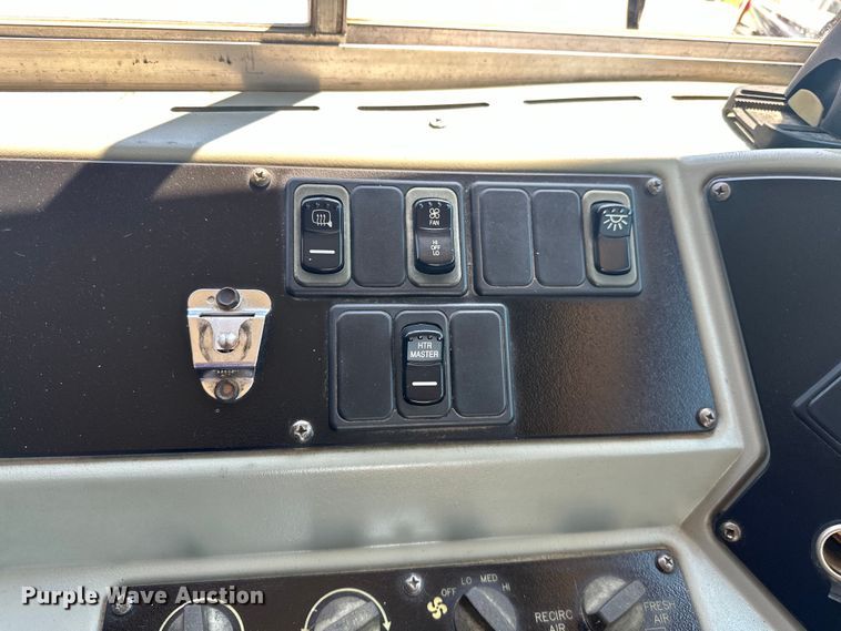 image for item EG1664 2005 Blue Bird Vision school bus