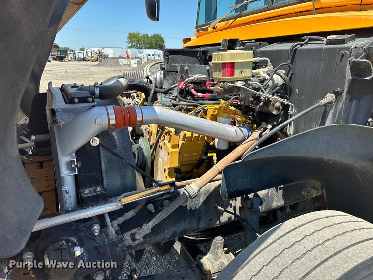 image for item EG1664 2005 Blue Bird Vision school bus