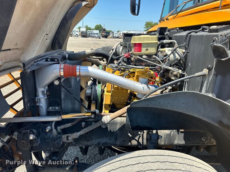 image for item EG1664 2005 Blue Bird Vision school bus