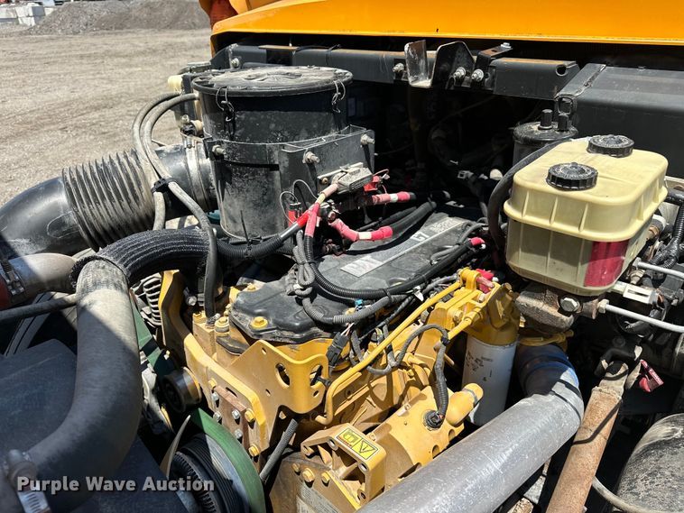 image for item EG1664 2005 Blue Bird Vision school bus