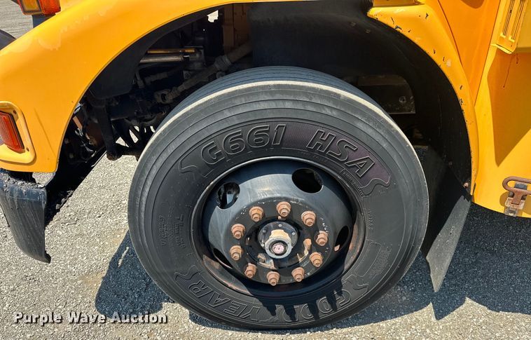 image for item EG1664 2005 Blue Bird Vision school bus