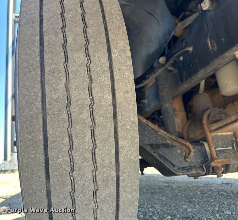 image for item EG1664 2005 Blue Bird Vision school bus