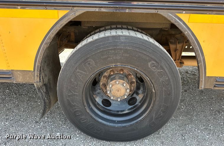 image for item EG1664 2005 Blue Bird Vision school bus