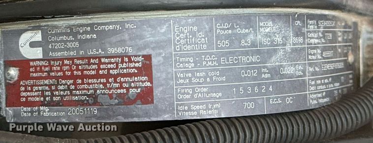 image for item EG2229 2006 Peterbilt 335 box truck