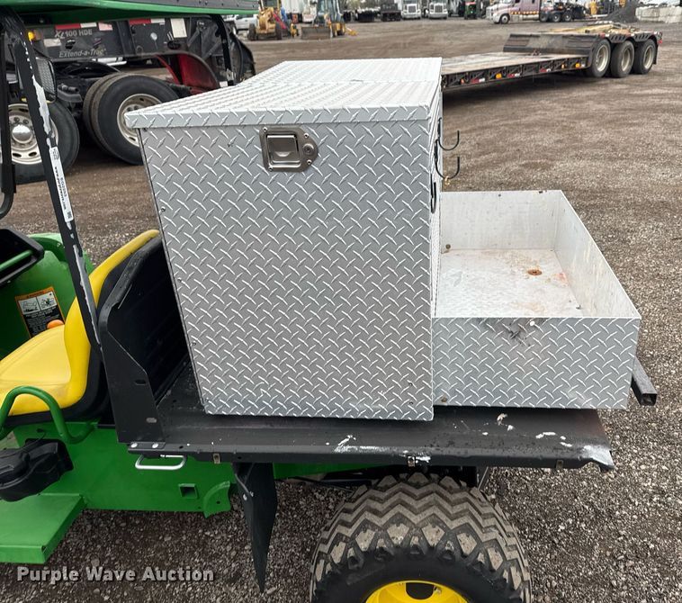 image for item EG2253 2018 John Deere Gator utility vehicle