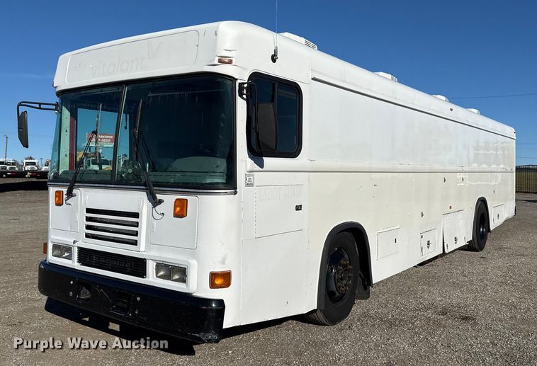 image for item EG2314 2003 Blue Bird blood donation bus