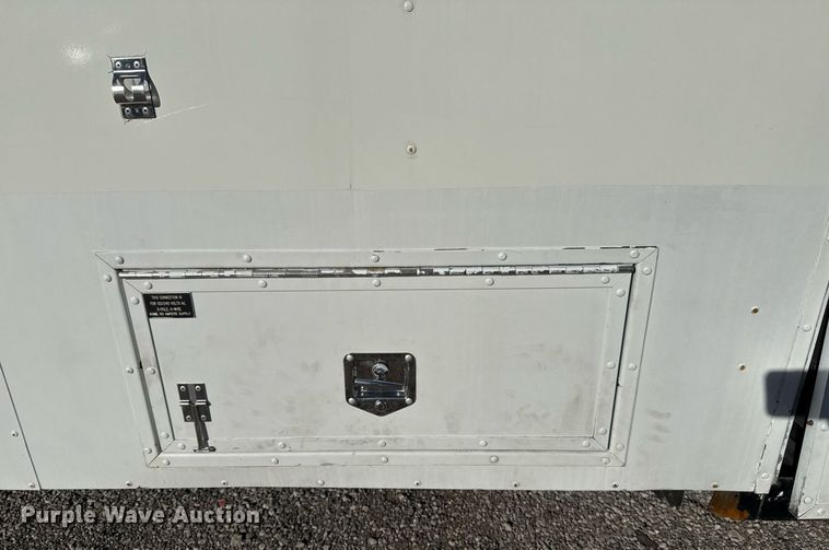 image for item EG2314 2003 Blue Bird blood donation bus