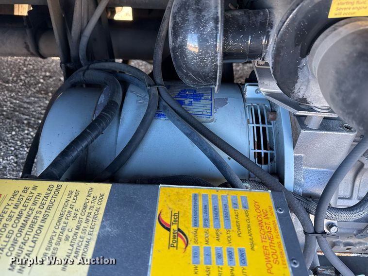 image for item EG2314 2003 Blue Bird blood donation bus