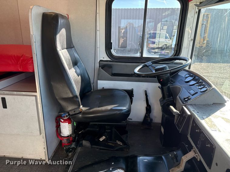 image for item EG2314 2003 Blue Bird blood donation bus