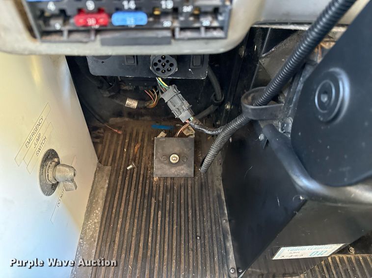 image for item EG2314 2003 Blue Bird blood donation bus