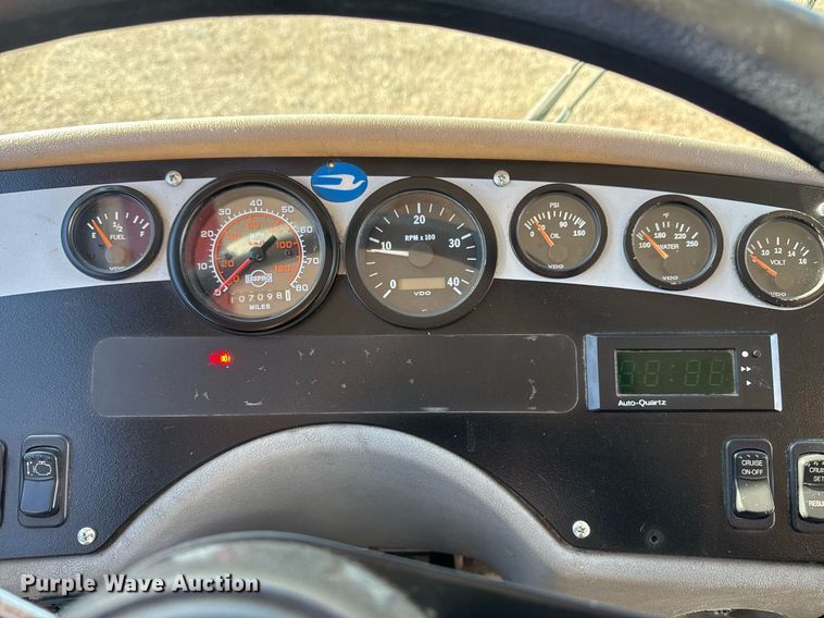 image for item EG2314 2003 Blue Bird blood donation bus