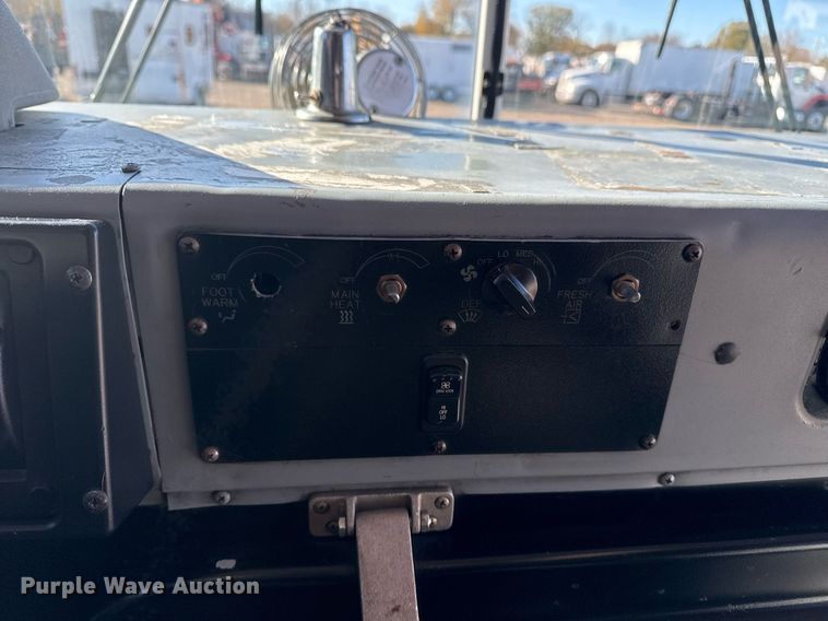 image for item EG2314 2003 Blue Bird blood donation bus