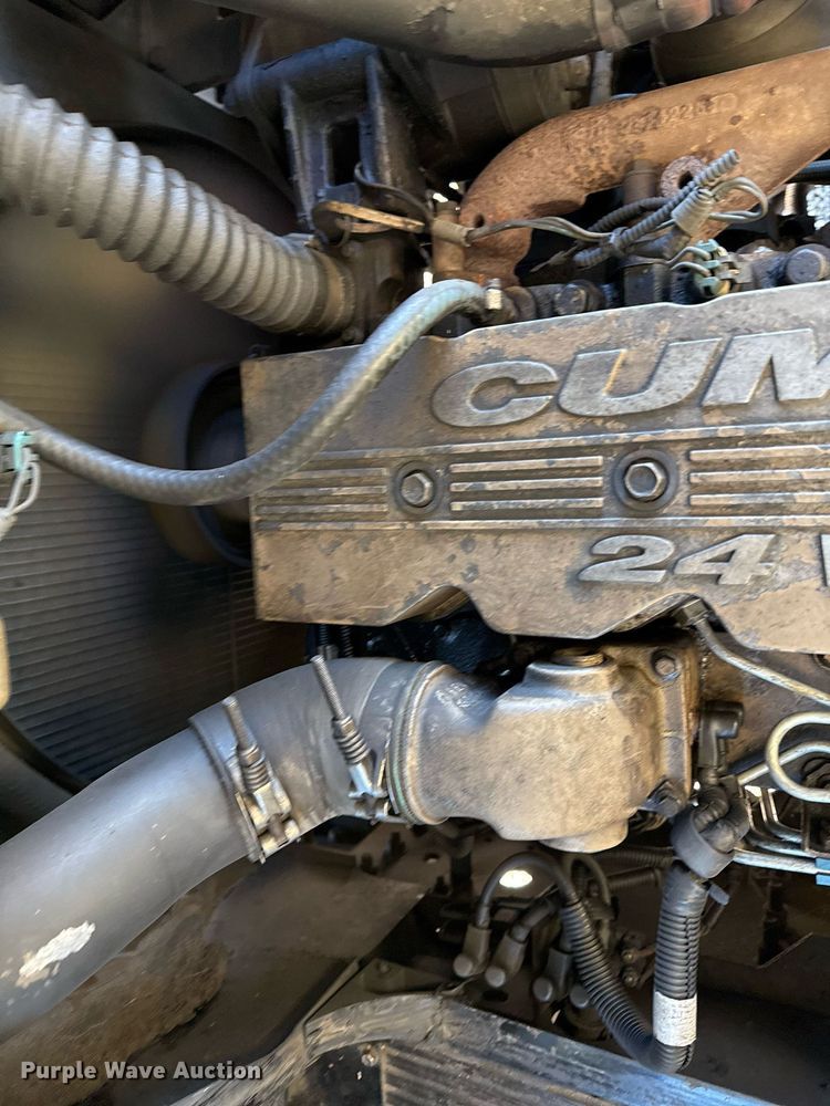 image for item EG2314 2003 Blue Bird blood donation bus