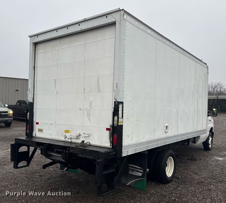 image for item EG2420 2017 Ford E450 Super Duty blow-in insulation box van