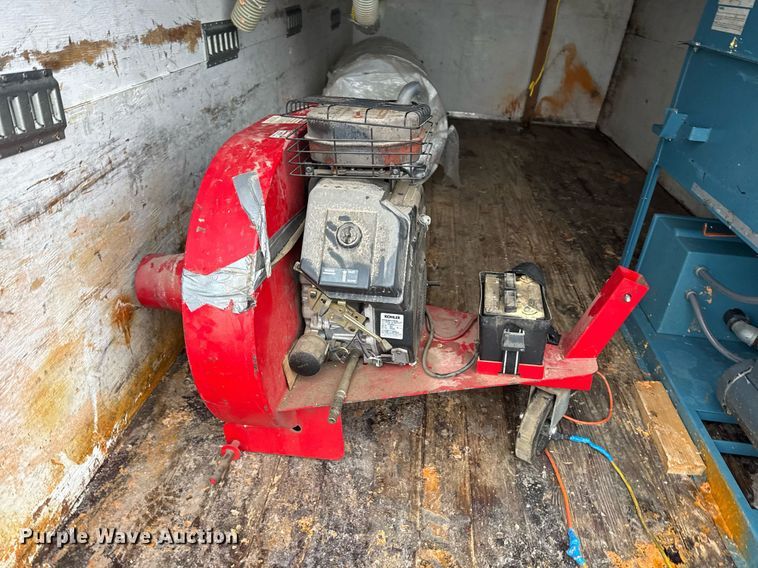 image for item EG2420 2017 Ford E450 Super Duty blow-in insulation box van