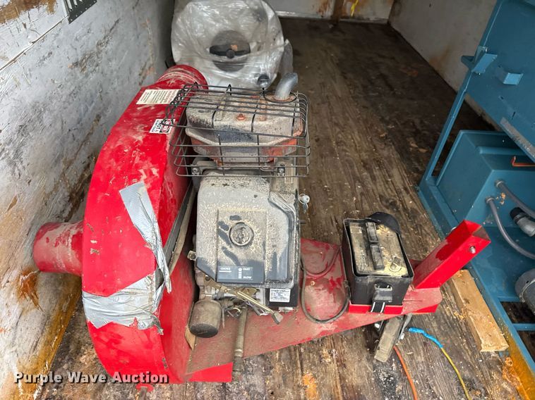 image for item EG2420 2017 Ford E450 Super Duty blow-in insulation box van