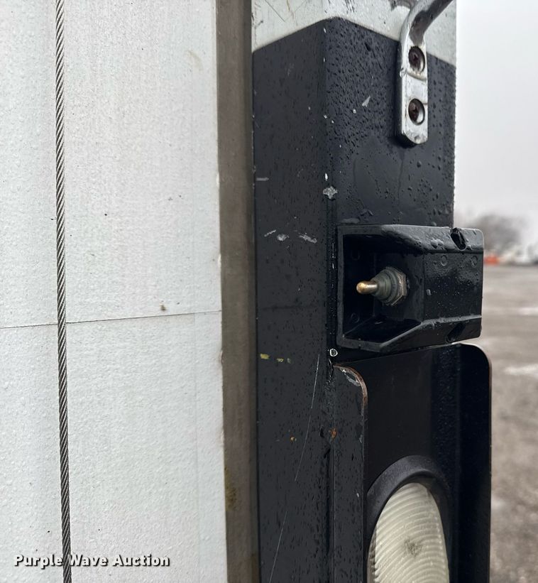 image for item EG2420 2017 Ford E450 Super Duty blow-in insulation box van