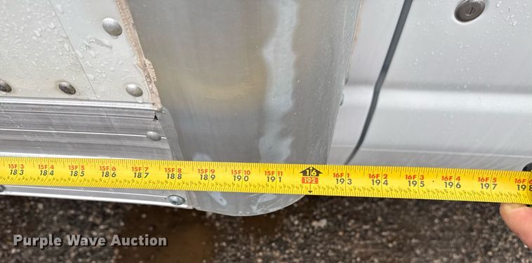 image for item EG2420 2017 Ford E450 Super Duty blow-in insulation box van