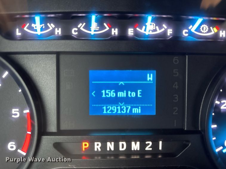 image for item EG2463 2017 Ford F450 Super Duty SuperCab truck cab and chassis