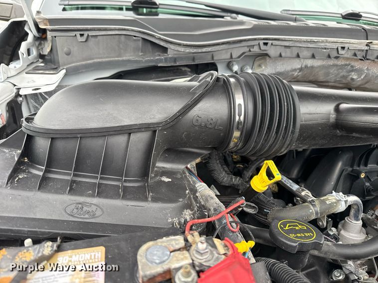 image for item EG2463 2017 Ford F450 Super Duty SuperCab truck cab and chassis