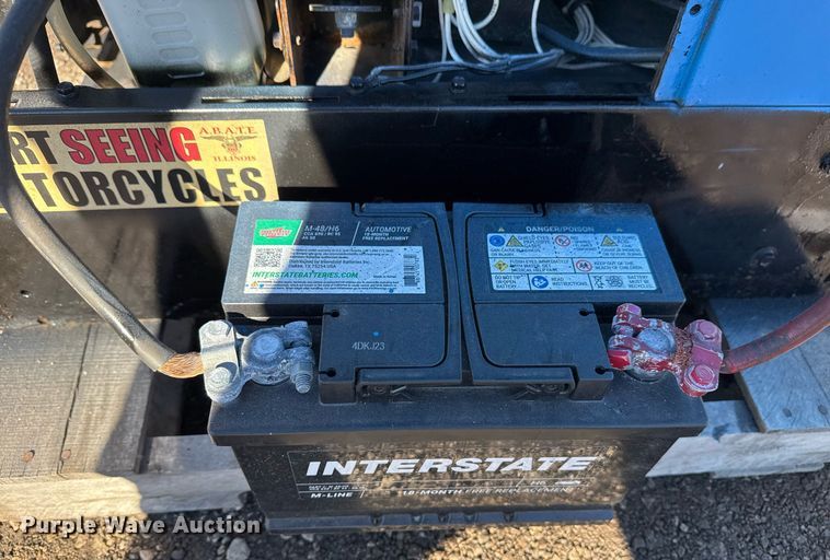 image for item EG2479 2009 Miller Bobcat 250 welder/generator