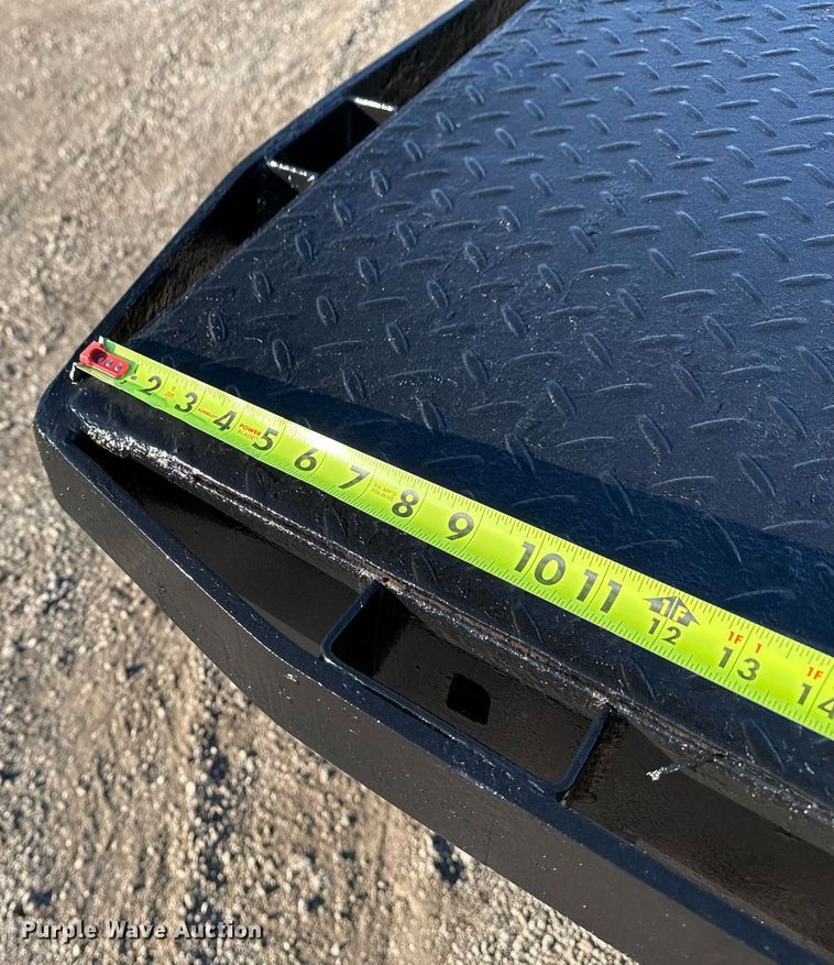 image for item EG2483 2019 Ford F550 flatbed truck