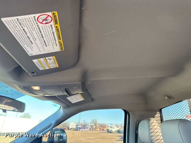 image for item EG2483 2019 Ford F550 flatbed truck