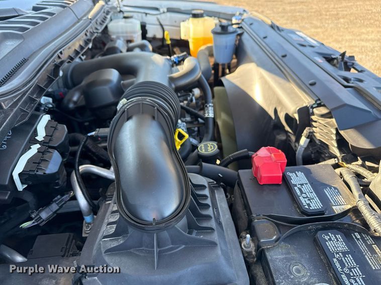 image for item EG2483 2019 Ford F550 flatbed truck