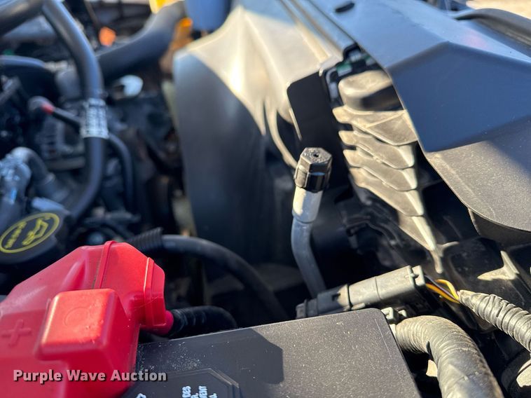 image for item EG2483 2019 Ford F550 flatbed truck